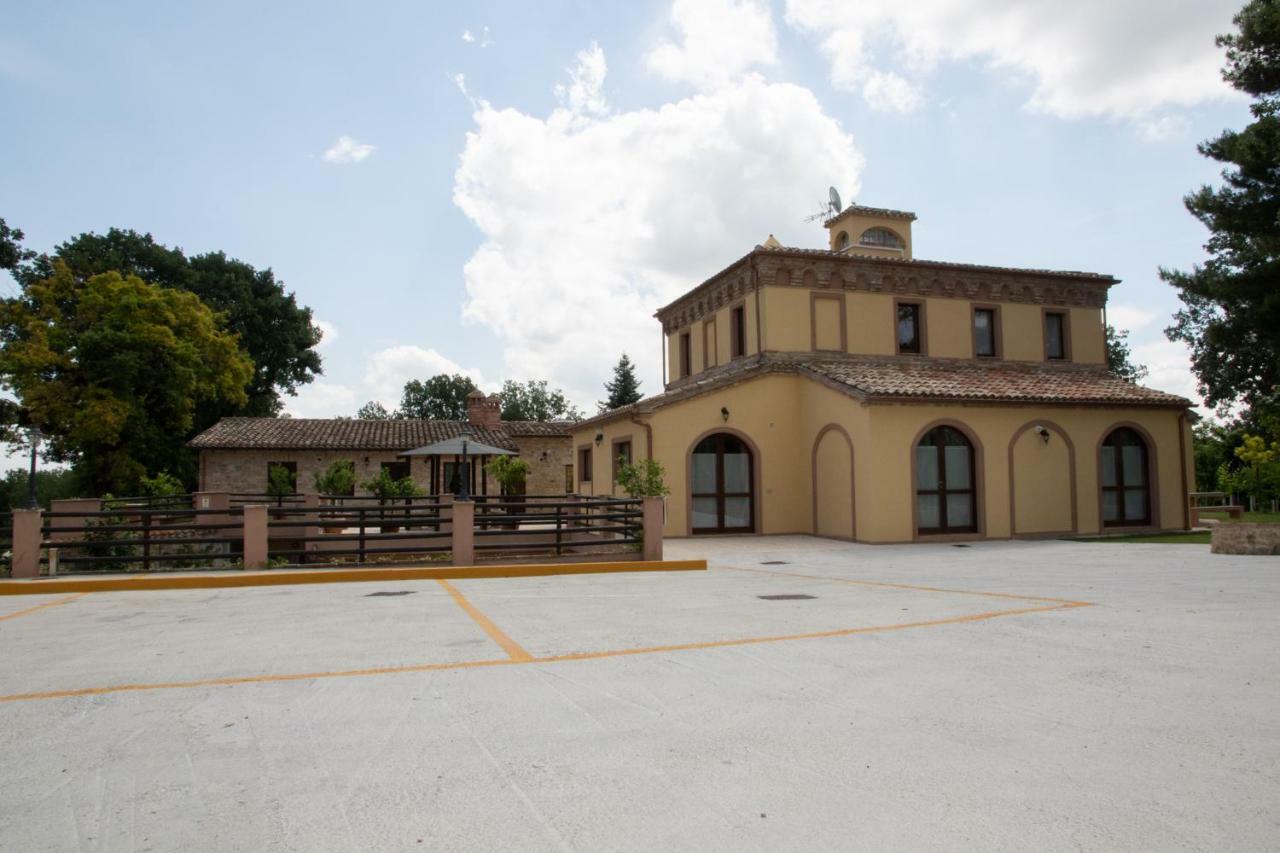 Borgopratole Countryhouse ชินโกลิ ภายนอก รูปภาพ